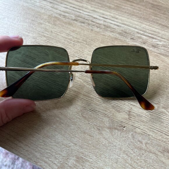 Ray Ban Square 1971 Sunglasses - Picture 4 of 10